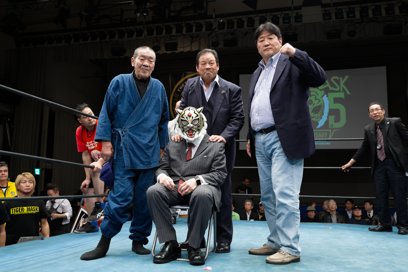 20260428プロレス - 初代タイガーマスク後援会|佐山サトル&ストロング