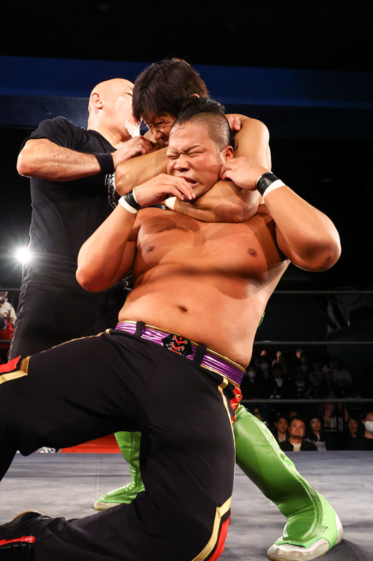 20241105プロレス - 初代タイガーマスク後援会|佐山サトル&ストロング